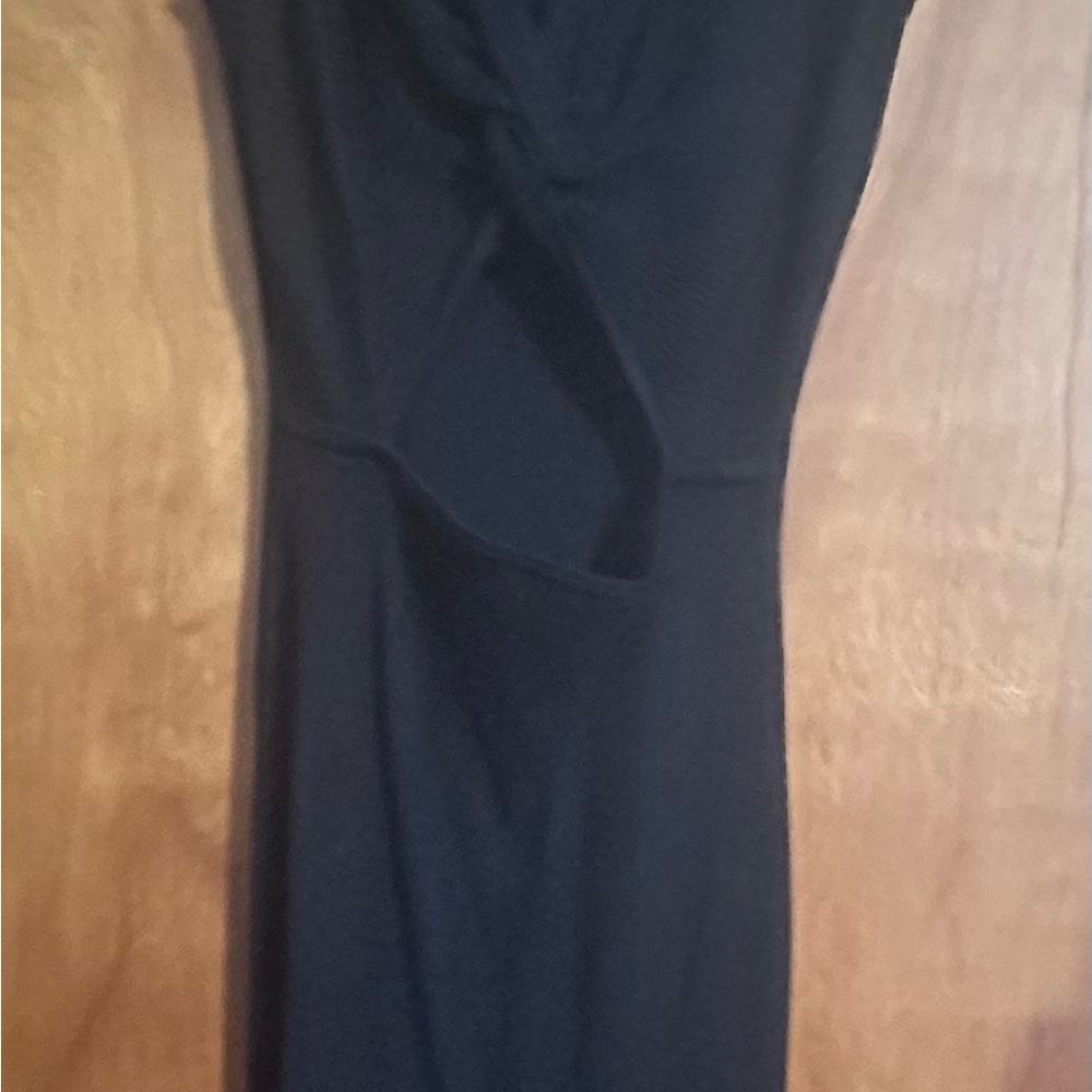 Elegant Black Sleeveless Dress